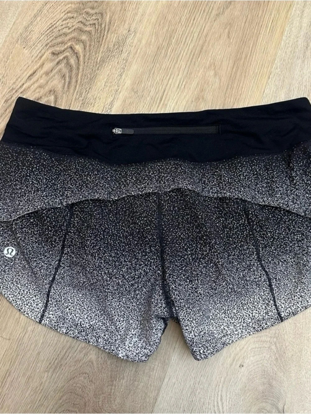 Lululemon Speed Up shorts